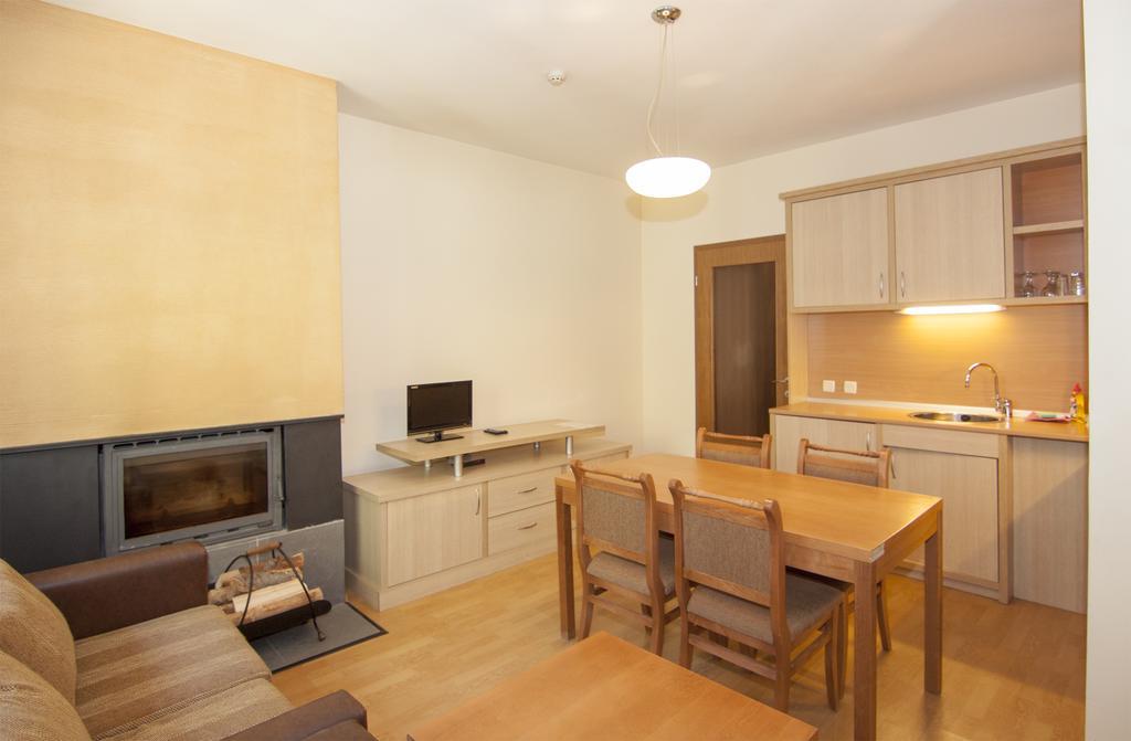 Апартаменти Малина Pamporovo Room photo