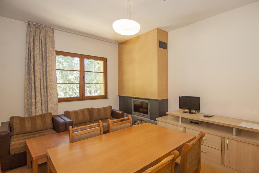Апартаменти Малина Pamporovo Room photo