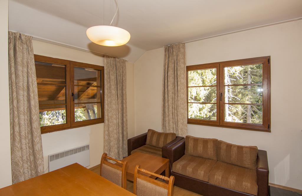 Апартаменти Малина Pamporovo Room photo