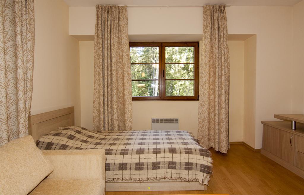 Апартаменти Малина Pamporovo Room photo